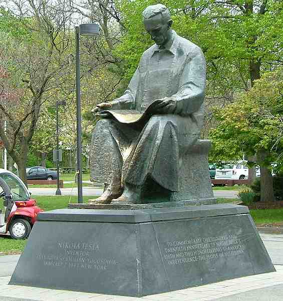 Dyster, City Council pleased with "Public Art" Especially when it's at